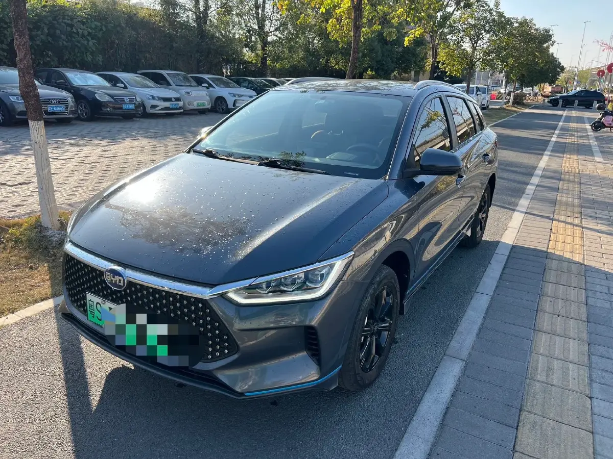 2019 BYD e2 BEV 47.3KWH