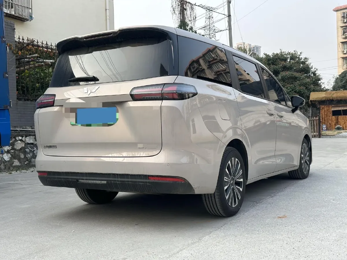 2025 Geely Galaxy L6 1.5L 112HP L4 1DHT PHEV 19.09KWH,autocango,china used car exporter,china ev exporter,chinese used car exporter,chinese used ev exporter
