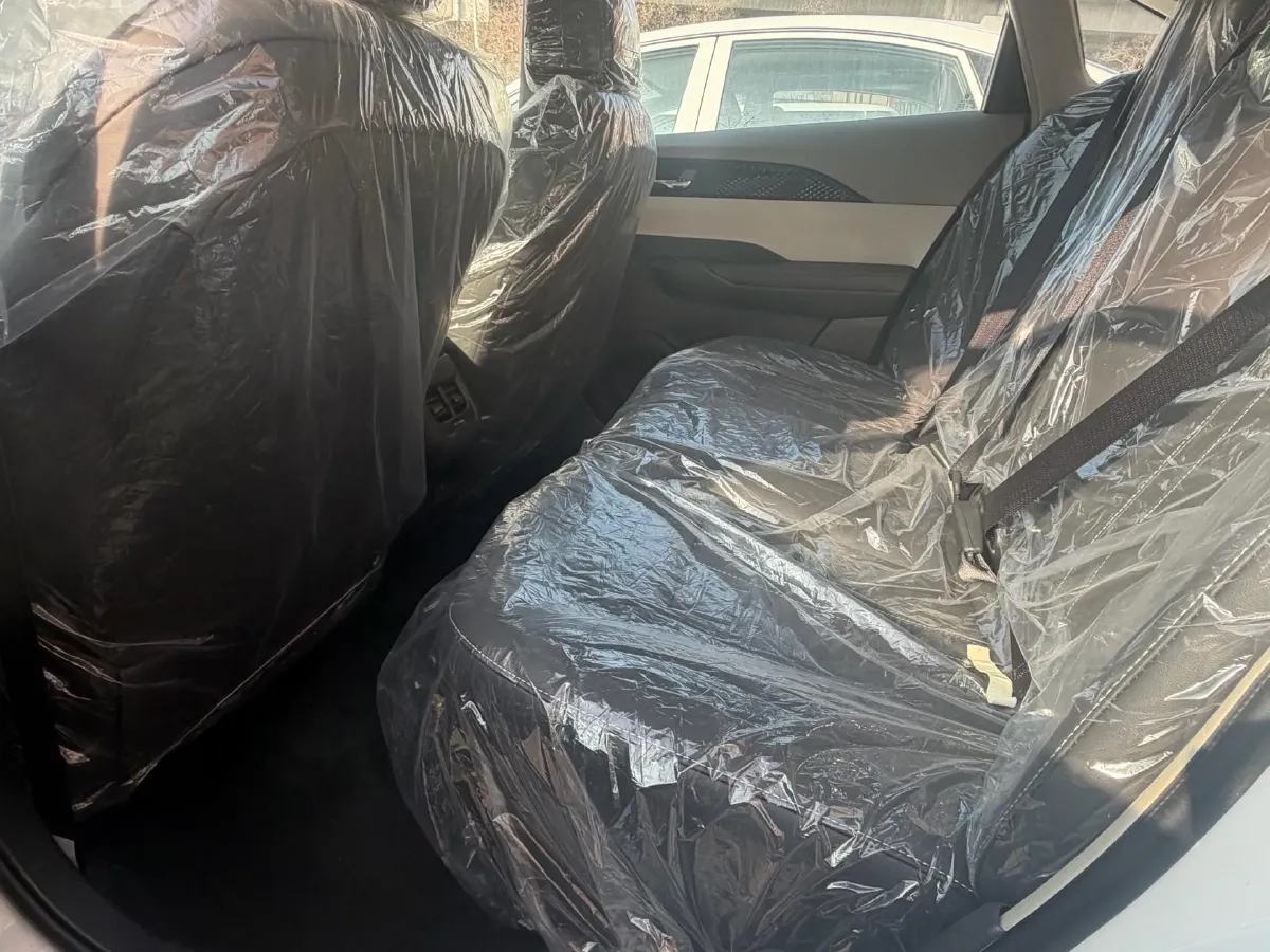 2021 DongFeng Aeolus E70 BEV 52.99KWH,autocango,china used car exporter,china ev exporter,chinese used car exporter,chinese used ev exporter