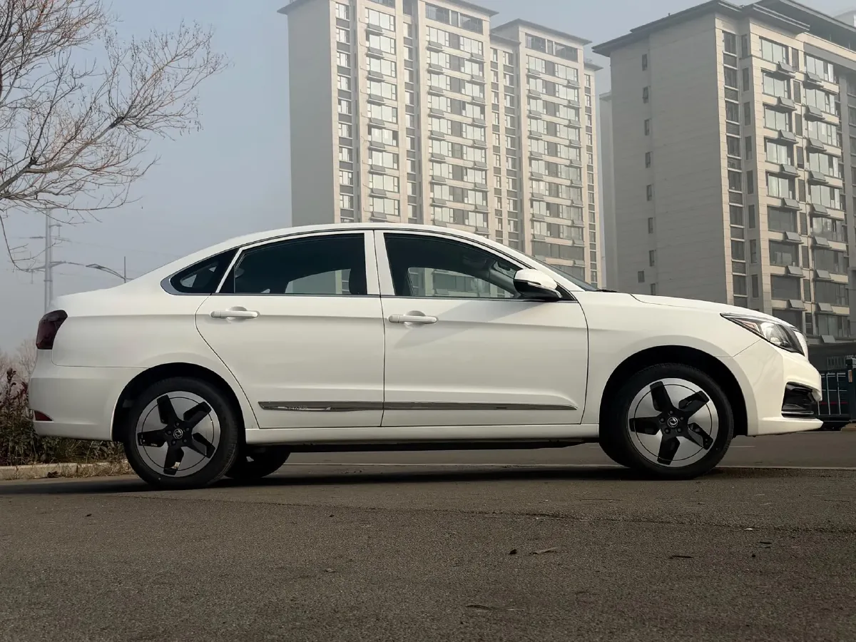 2021 DongFeng Aeolus E70 BEV 52.99KWH,autocango,china used car exporter,china ev exporter,chinese used car exporter,chinese used ev exporter