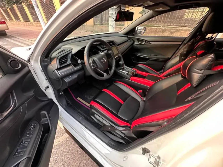 2021 Honda Civic 1.5T 177HP L4 CVT,autocango,china used car exporter,china ev exporter,chinese used car exporter,chinese used ev exporter