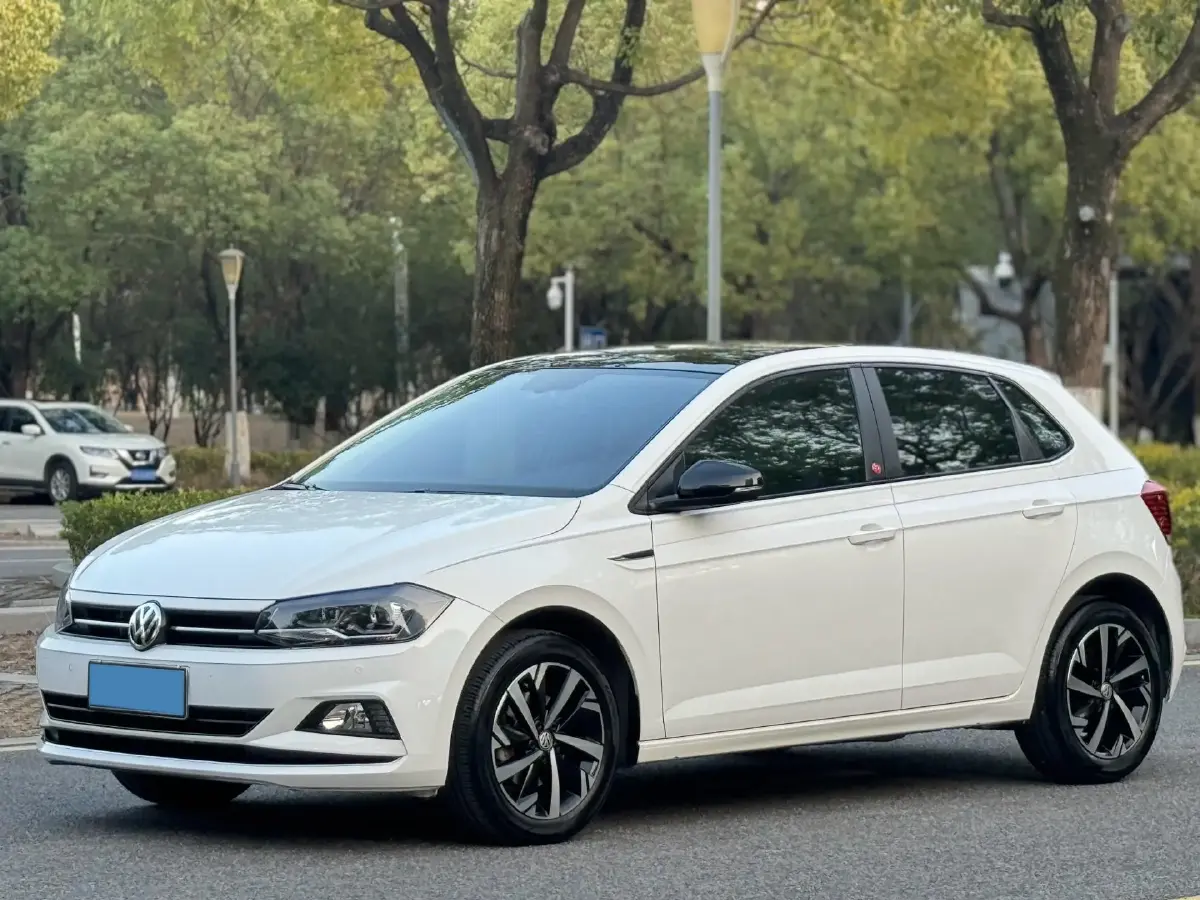 2019 Volkswagen Polo 1.5L 113HP L4 6AT