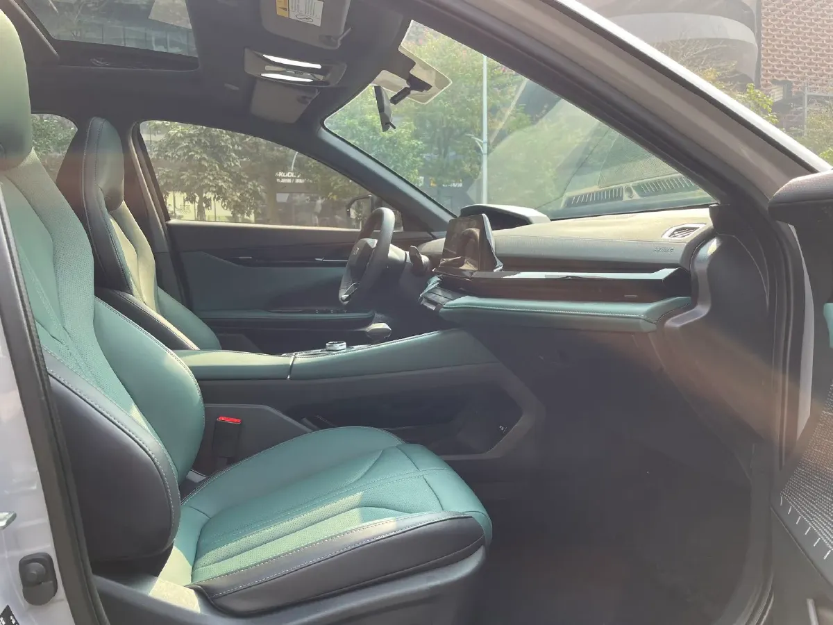 2023 Chery EV eQ7 BEV 53.87KWH,autocango,china used car exporter,china ev exporter,chinese used car exporter,chinese used ev exporter