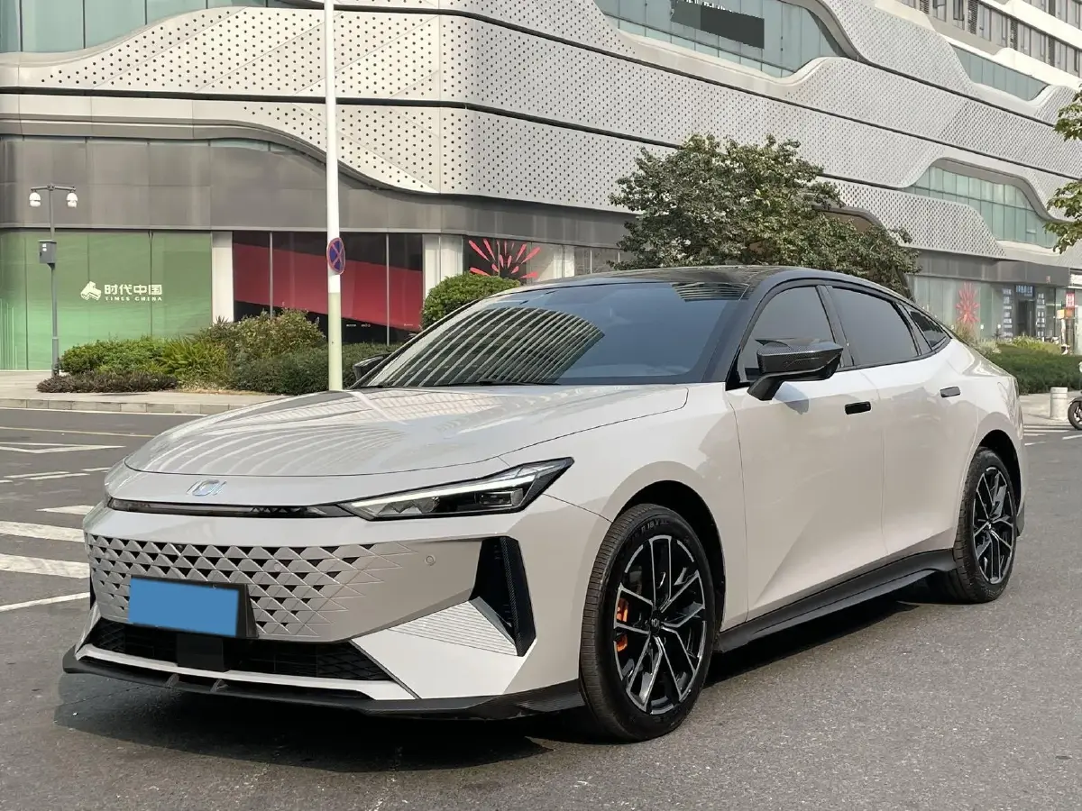 2023 Chery EV eQ7 BEV 53.87KWH