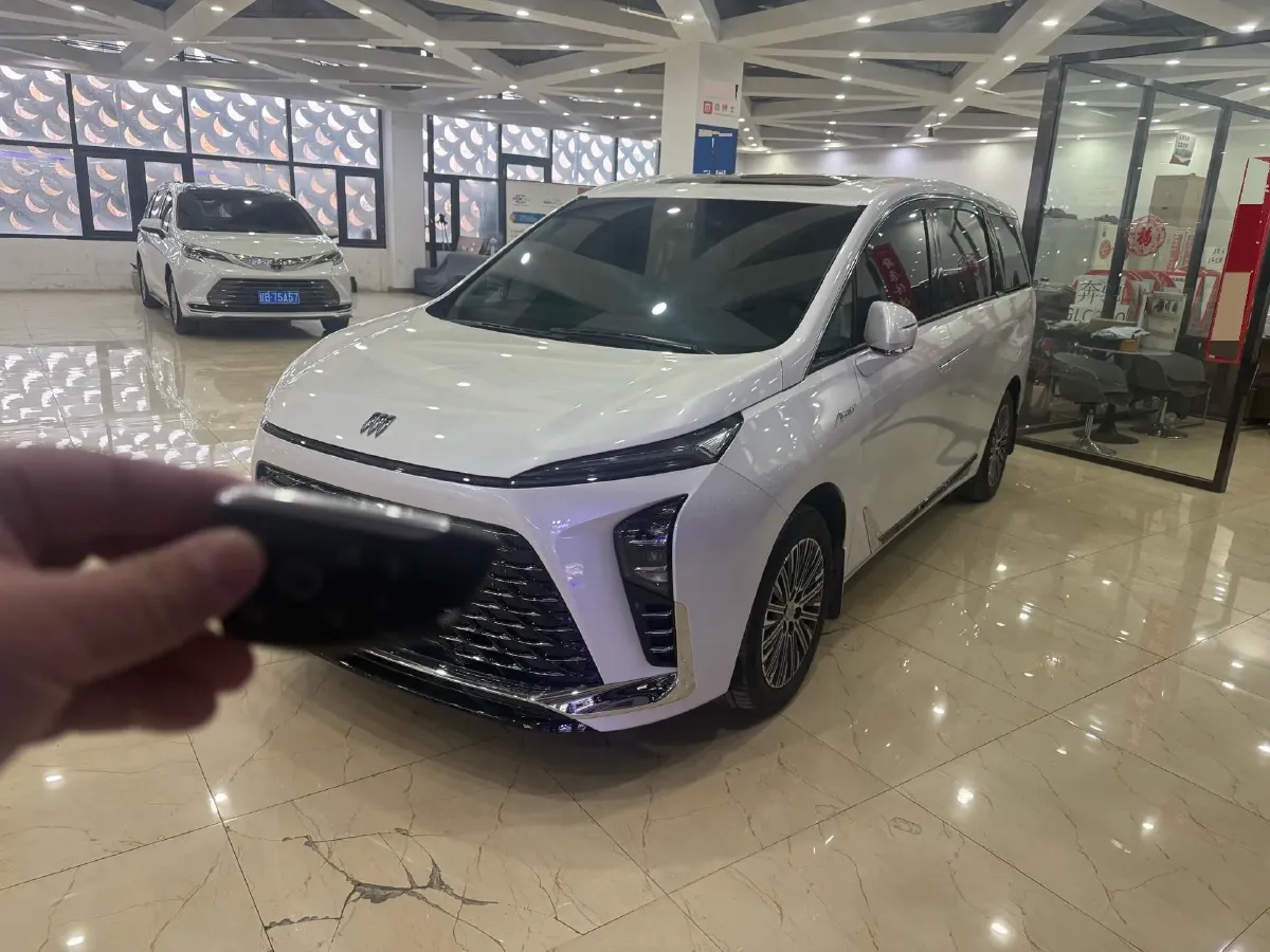 2024 Buick GL8 1.5T 180HP L4 2DHT PHEV 24.4KWH,autocango,china used car exporter,china ev exporter,chinese used car exporter,chinese used ev exporter