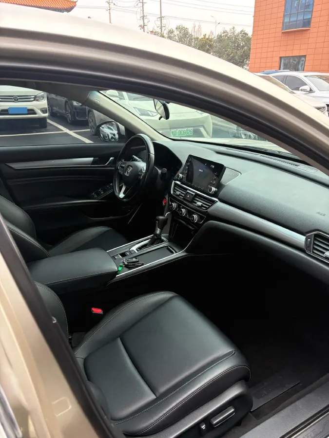 2019 Honda Inspire 1.5T 194HP L4 CVT,autocango,china used car exporter,china ev exporter,chinese used car exporter,chinese used ev exporter