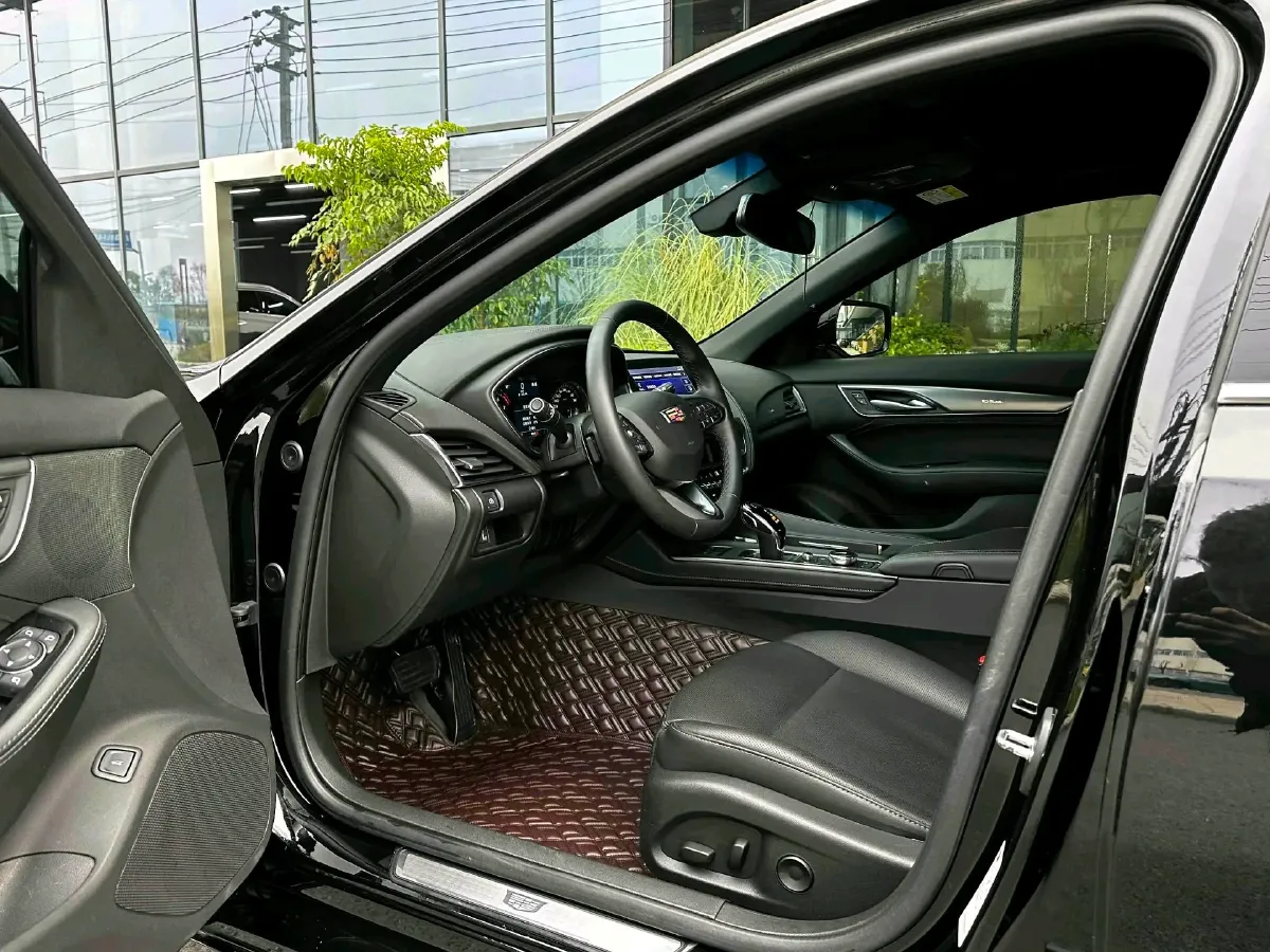 2022 Cadillac CT5 2.0T 237HP L4 10AT,autocango,china used car exporter,china ev exporter,chinese used car exporter,chinese used ev exporter