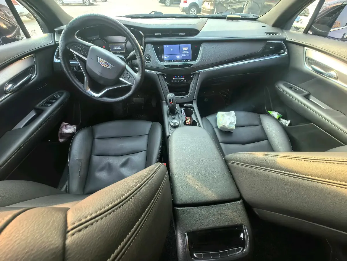 2021 Cadillac XT6 2.0T 237HP L4 9AT,autocango,china used car exporter,china ev exporter,chinese used car exporter,chinese used ev exporter