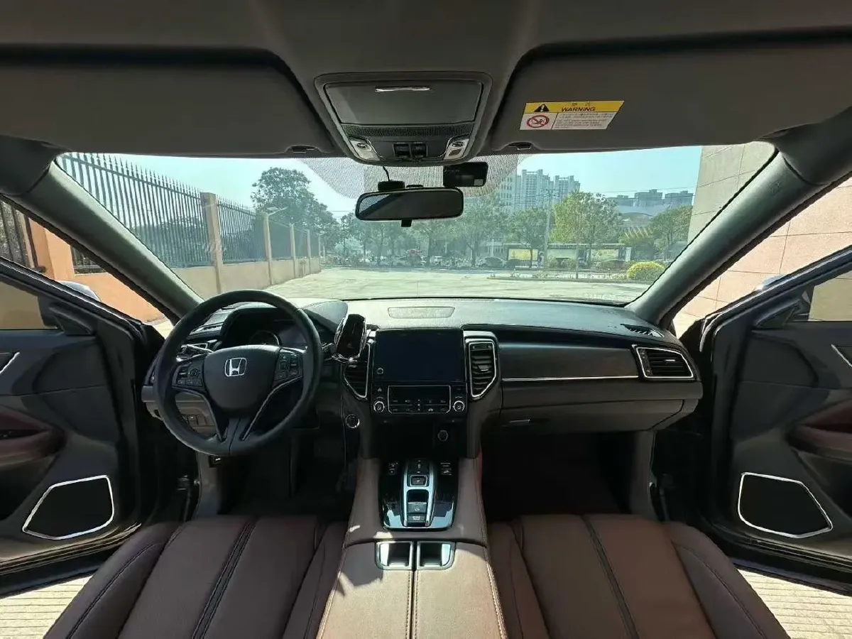 2020 Honda UR-V 2.0T 272HP L4 9AT,autocango,china used car exporter,china ev exporter,chinese used car exporter,chinese used ev exporter