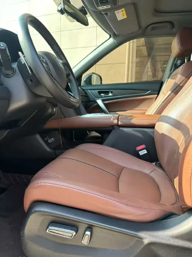 2020 Honda UR-V 2.0T 272HP L4 9AT,autocango,china used car exporter,china ev exporter,chinese used car exporter,chinese used ev exporter