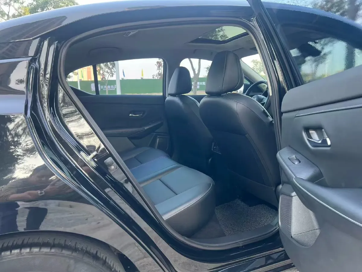 2022 Nissan Sylphy 1.6L 135HP L4 CVT,autocango,china used car exporter,china ev exporter,chinese used car exporter,chinese used ev exporter