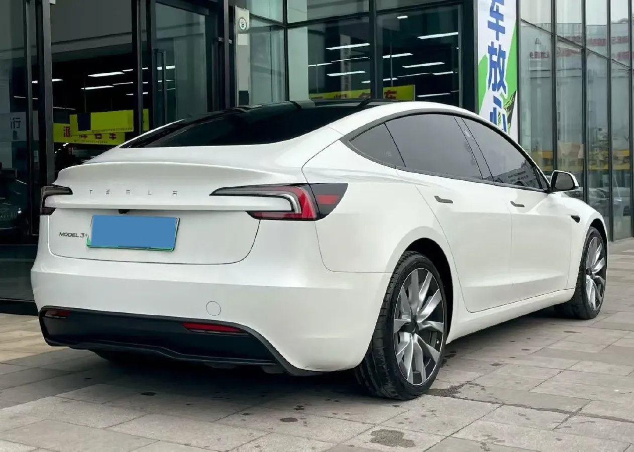 2023 Buick EnvisionPlus 2.0T 237HP L4 9AT,autocango,china used car exporter,china ev exporter,chinese used car exporter,chinese used ev exporter