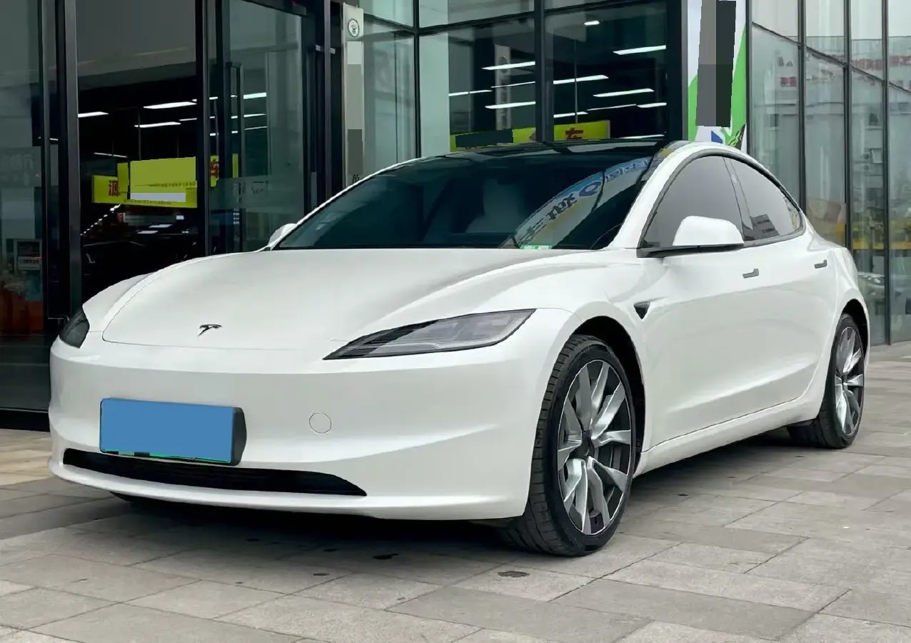 2023 Buick EnvisionPlus 2.0T 237HP L4 9AT