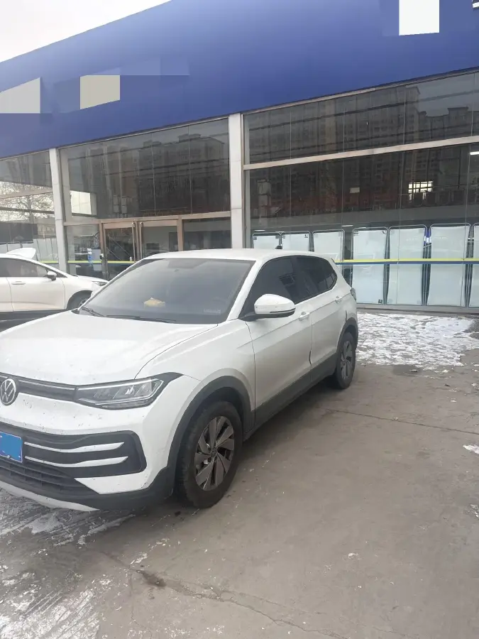 2025 Volkswagen Tharu 1.5L 110HP L4 6AT