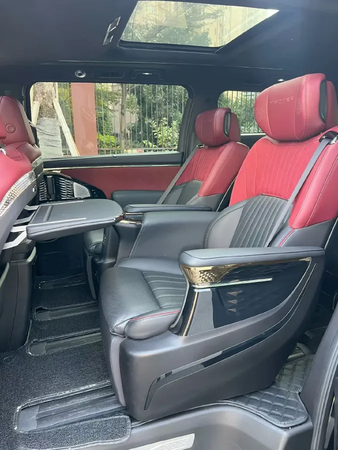 2023 GAC Trumpchi M8 2.0T 252HP L4 8AT,autocango,china used car exporter,china ev exporter,chinese used car exporter,chinese used ev exporter