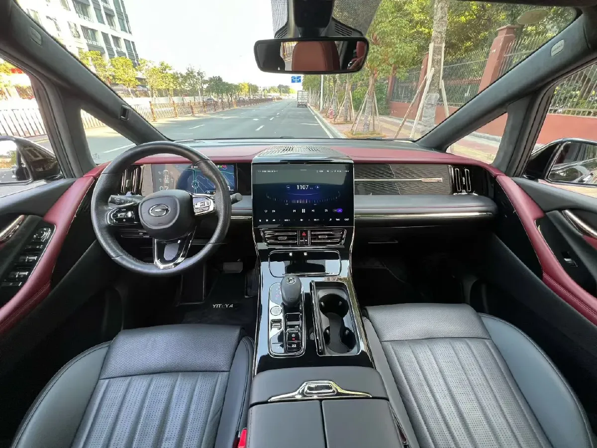 2023 GAC Trumpchi M8 2.0T 252HP L4 8AT,autocango,china used car exporter,china ev exporter,chinese used car exporter,chinese used ev exporter