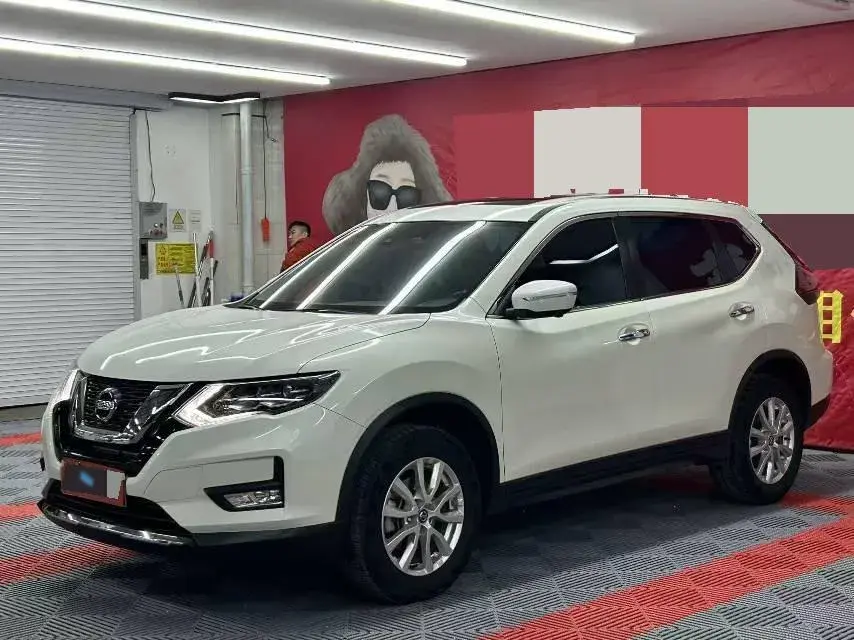 2022 Nissan X-Trail 2.0L 151HP L4 CVT