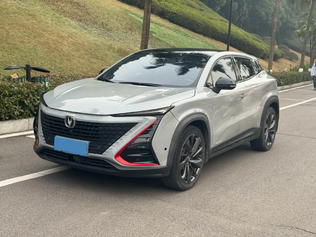 2020 ChangAn UNI-T 1.5T 180HP L4 7DCT