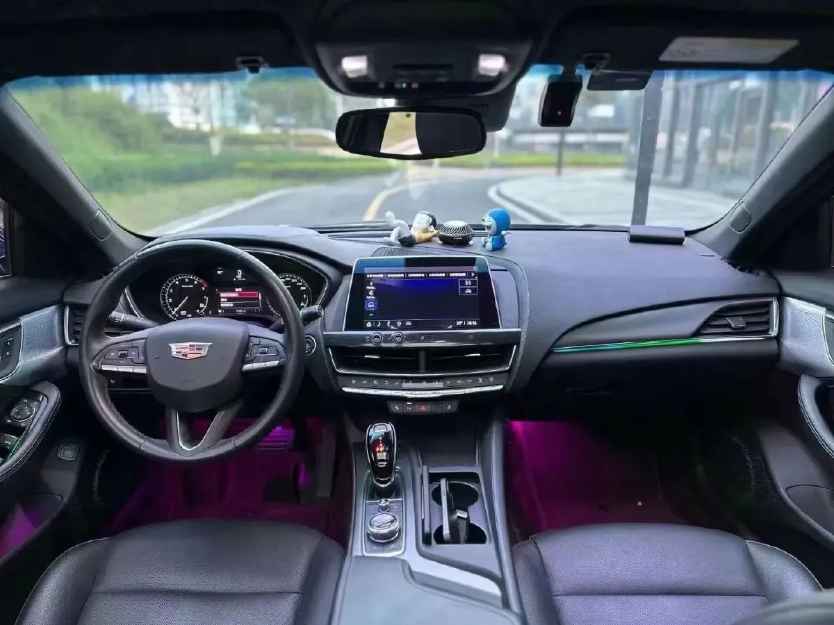 2021 Cadillac CT5 2.0T 237HP L4 10AT,autocango,china used car exporter,china ev exporter,chinese used car exporter,chinese used ev exporter