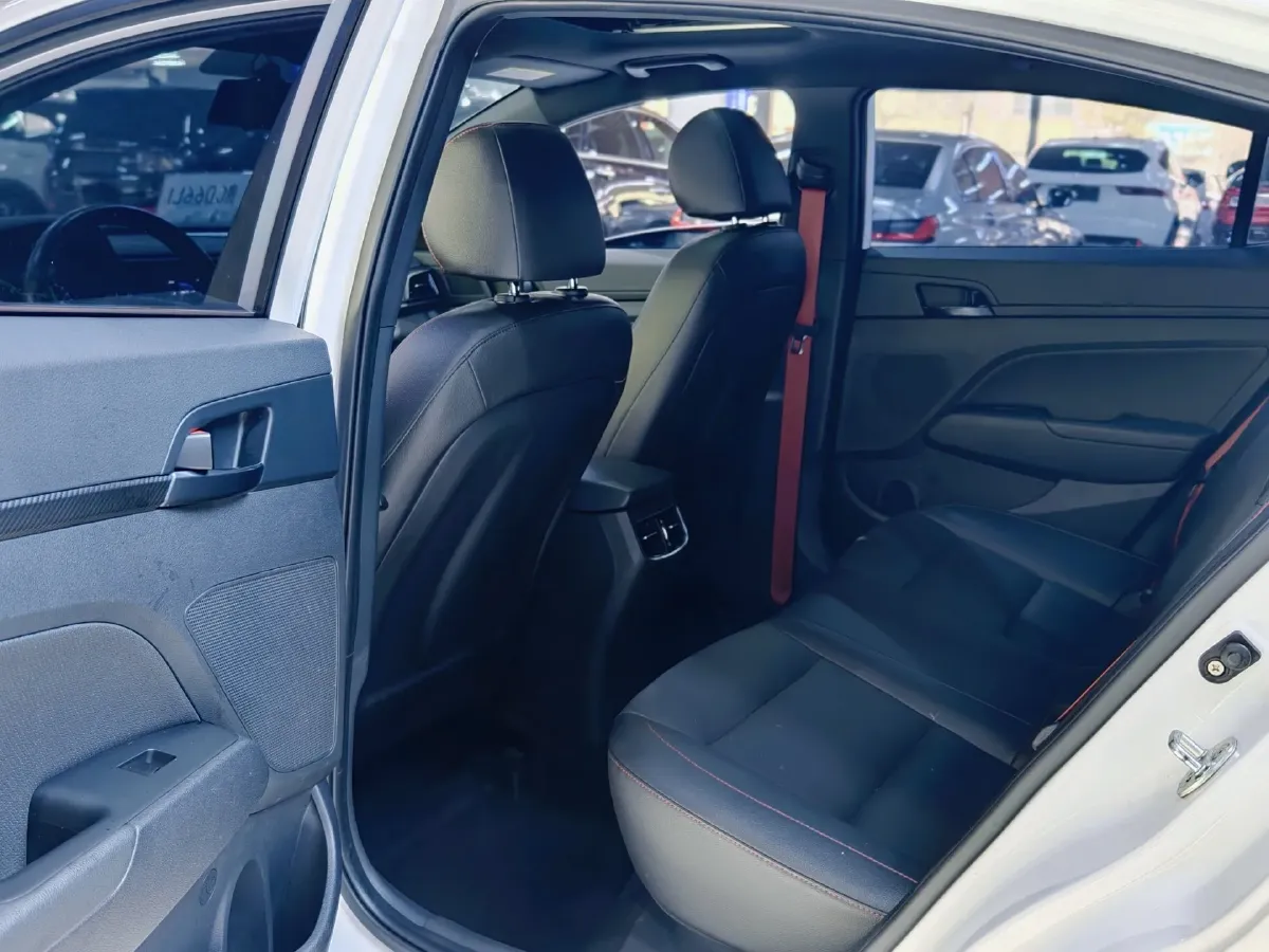 2019 Hyundai Elantra 1.4T 130HP L4 7DCT,autocango,china used car exporter,china ev exporter,chinese used car exporter,chinese used ev exporter