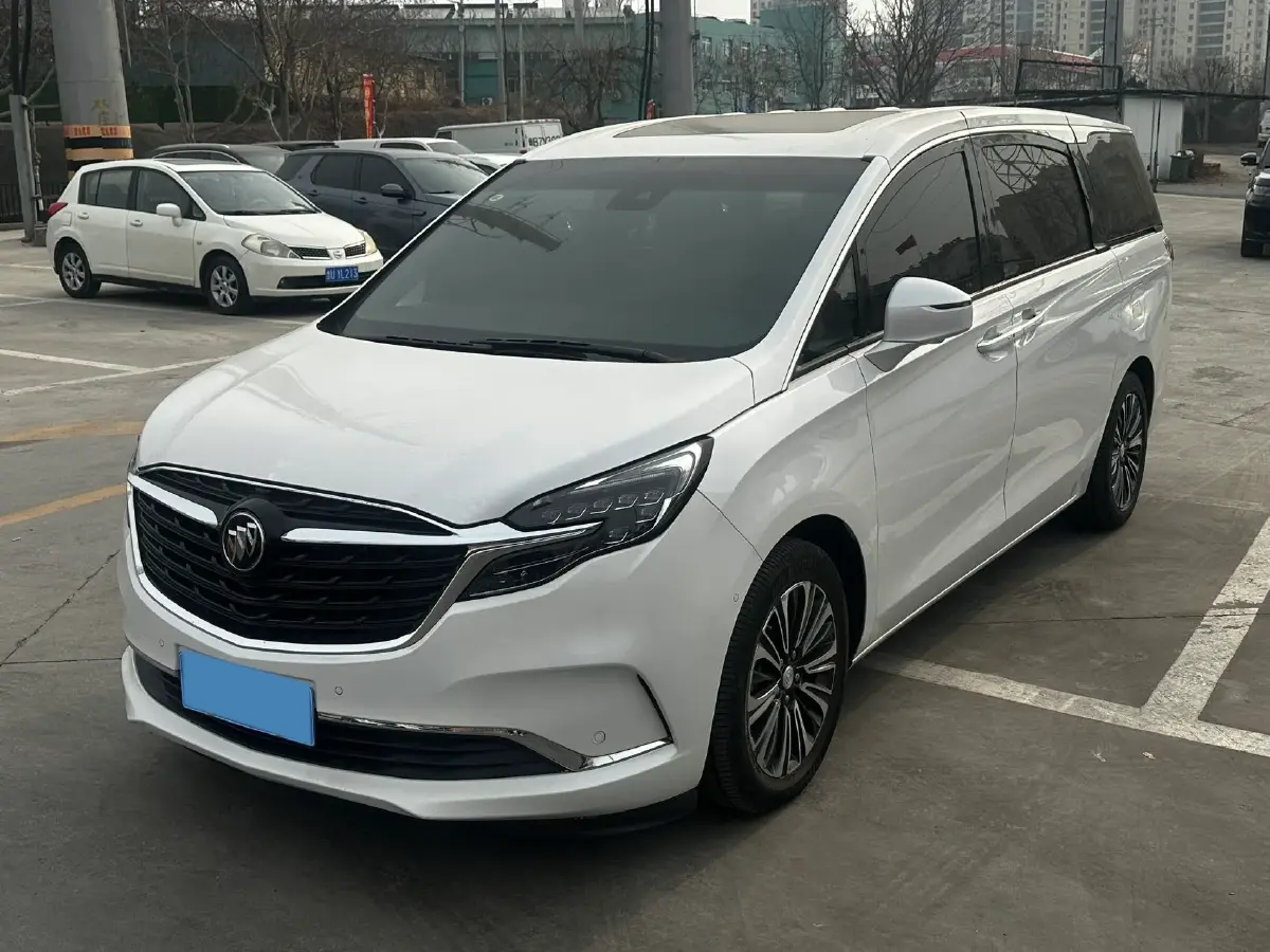 2022 Buick GL8 2.0T 237HP L4 9AT