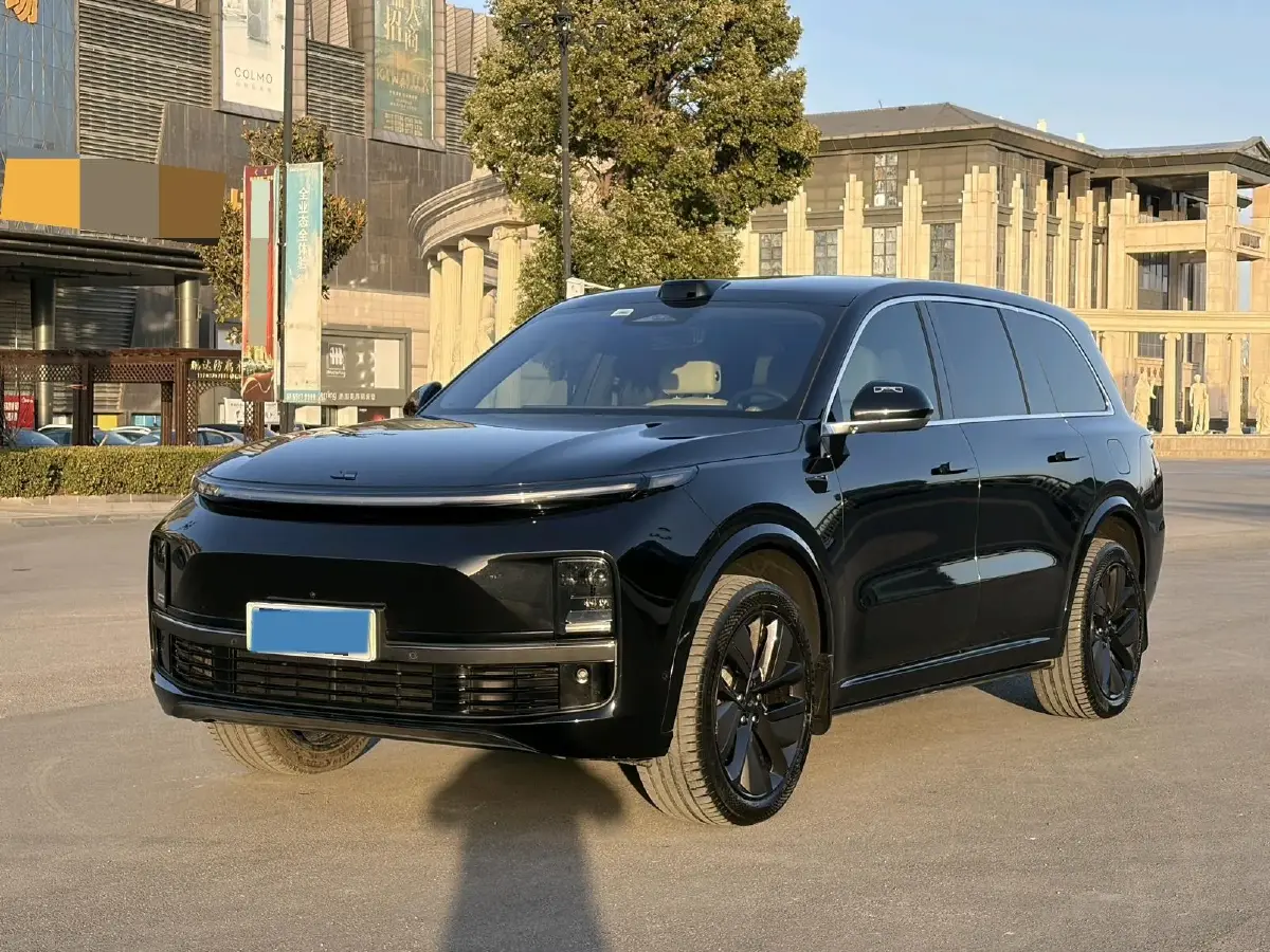 2024 Toyota Land Cruiser Prado 2.4T 282HP L4 8AT Hybrid