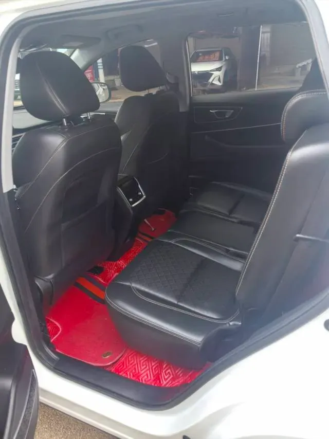 2022 Chery Tiggo 8 1.5T 156HP L4 6MT,autocango,china used car exporter,china ev exporter,chinese used car exporter,chinese used ev exporter