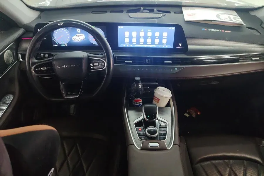 2024 Chery Tiggo 8 Plus 2.0T 254HP L4 7DCT,autocango,china used car exporter,china ev exporter,chinese used car exporter,chinese used ev exporter