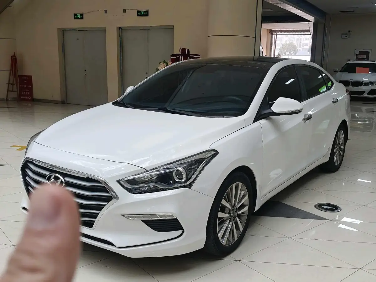 2017 Hyundai Mistra 1.8L 143HP L4 6AT