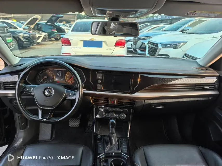 2020 Volkswagen Passat 2.0T 186HP L4 7DCT,autocango,china used car exporter,china ev exporter,chinese used car exporter,chinese used ev exporter