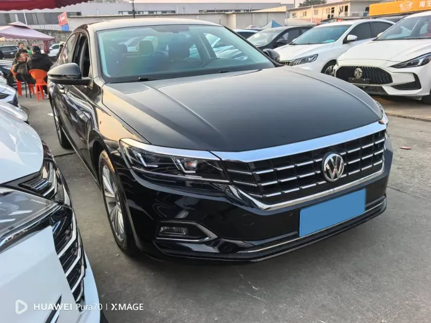 2020 Volkswagen Passat 2.0T 186HP L4 7DCT,autocango,china used car exporter,china ev exporter,chinese used car exporter,chinese used ev exporter