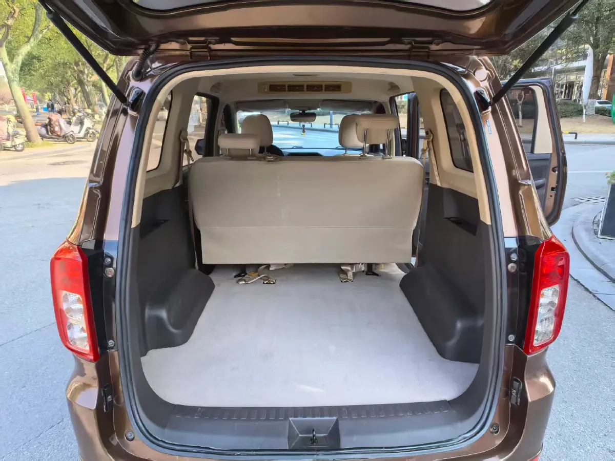 2018 Foton XiangLing M 1.2L 86HP L4 5MT,autocango,china used car exporter,china ev exporter,chinese used car exporter,chinese used ev exporter