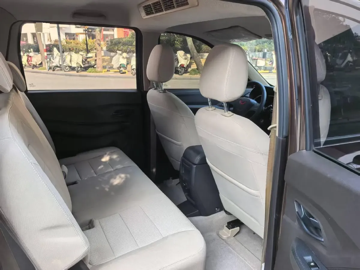 2018 Foton XiangLing M 1.2L 86HP L4 5MT,autocango,china used car exporter,china ev exporter,chinese used car exporter,chinese used ev exporter