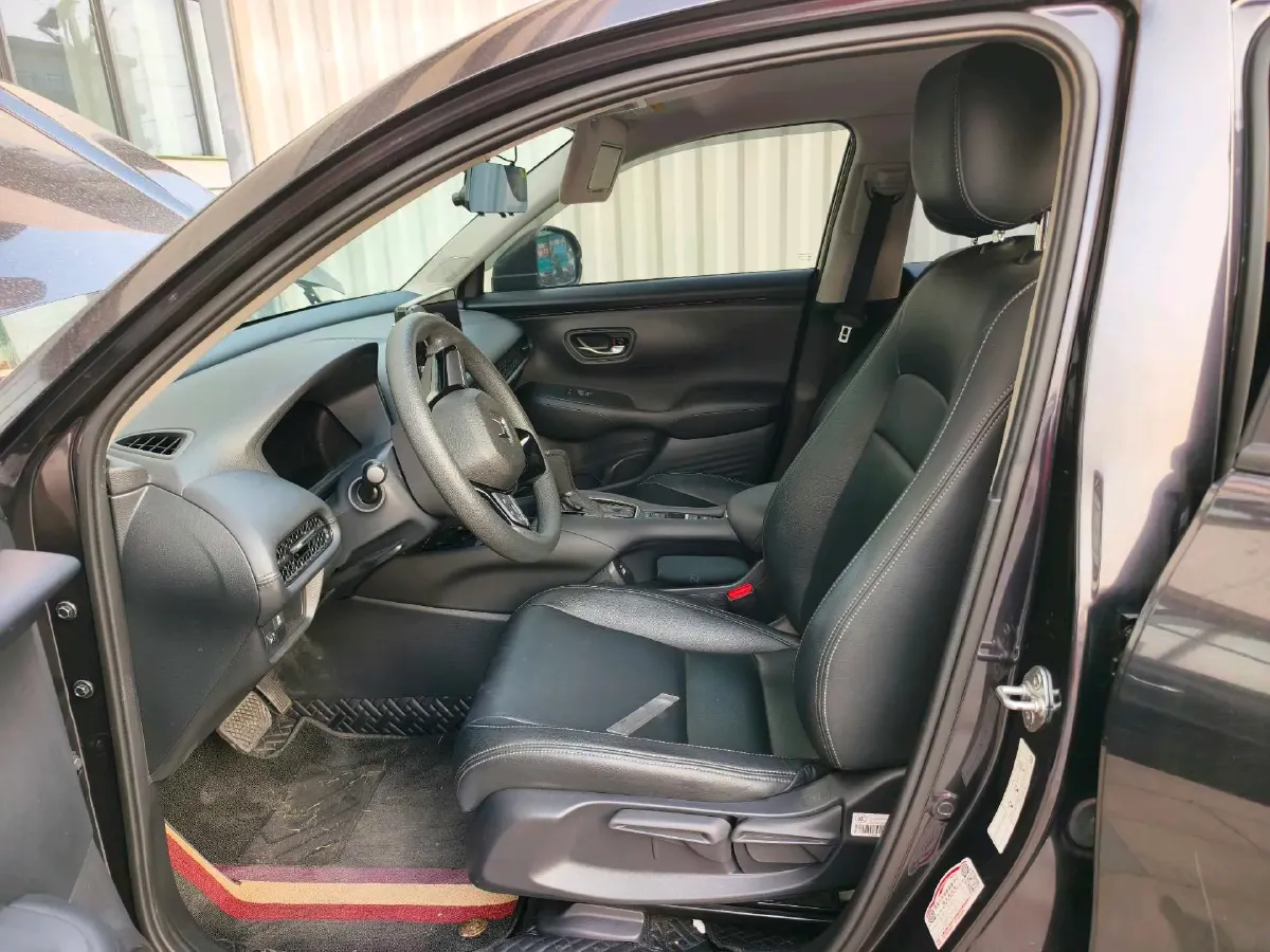 2022 Honda ZR-V 1.5T 182HP L4 CVT,autocango,china used car exporter,china ev exporter,chinese used car exporter,chinese used ev exporter