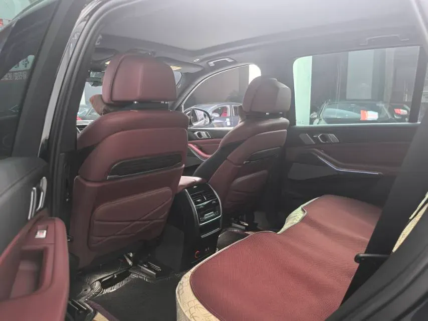 2022 BMW X5 3.0T 333HP L6 8AT,autocango,china used car exporter,china ev exporter,chinese used car exporter,chinese used ev exporter