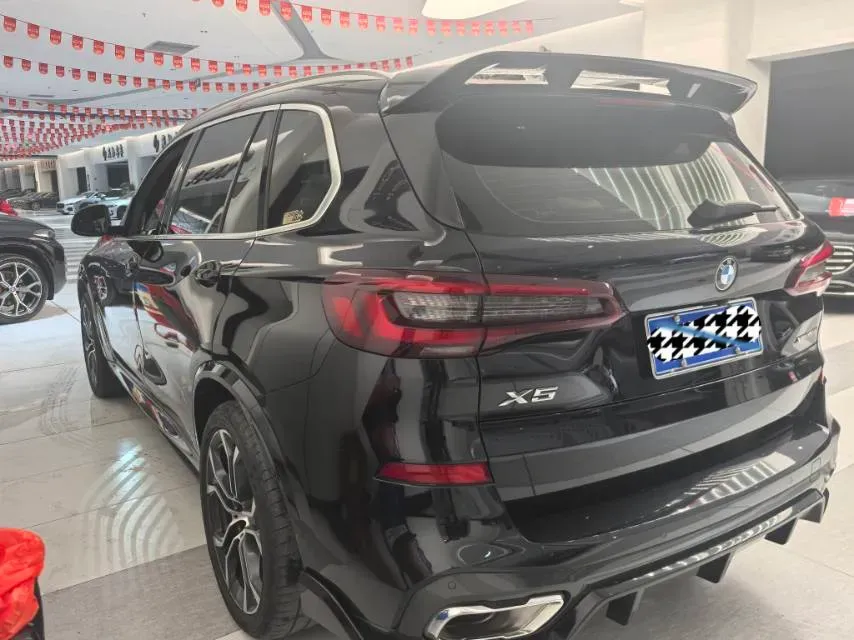 2022 BMW X5 3.0T 333HP L6 8AT,autocango,china used car exporter,china ev exporter,chinese used car exporter,chinese used ev exporter