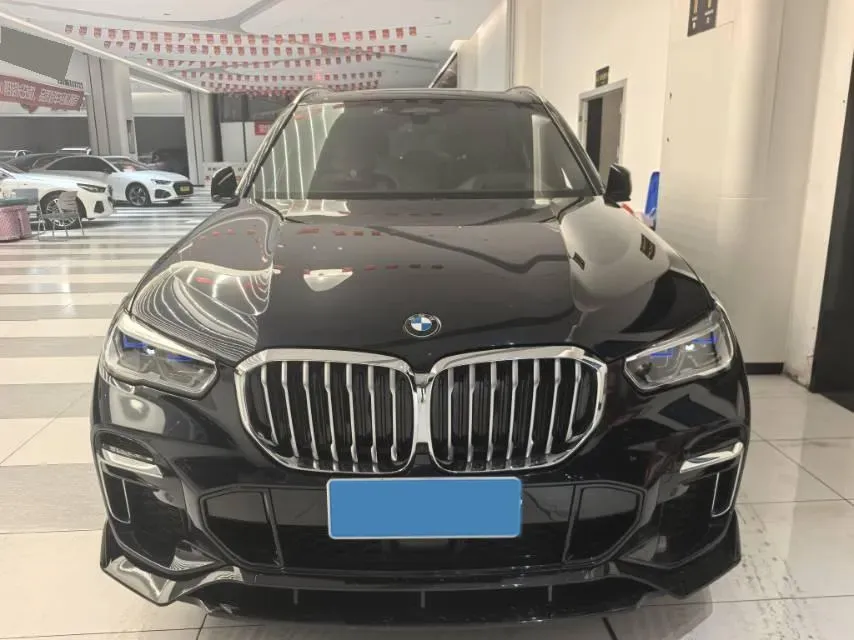 2022 BMW X5 3.0T 333HP L6 8AT,autocango,china used car exporter,china ev exporter,chinese used car exporter,chinese used ev exporter