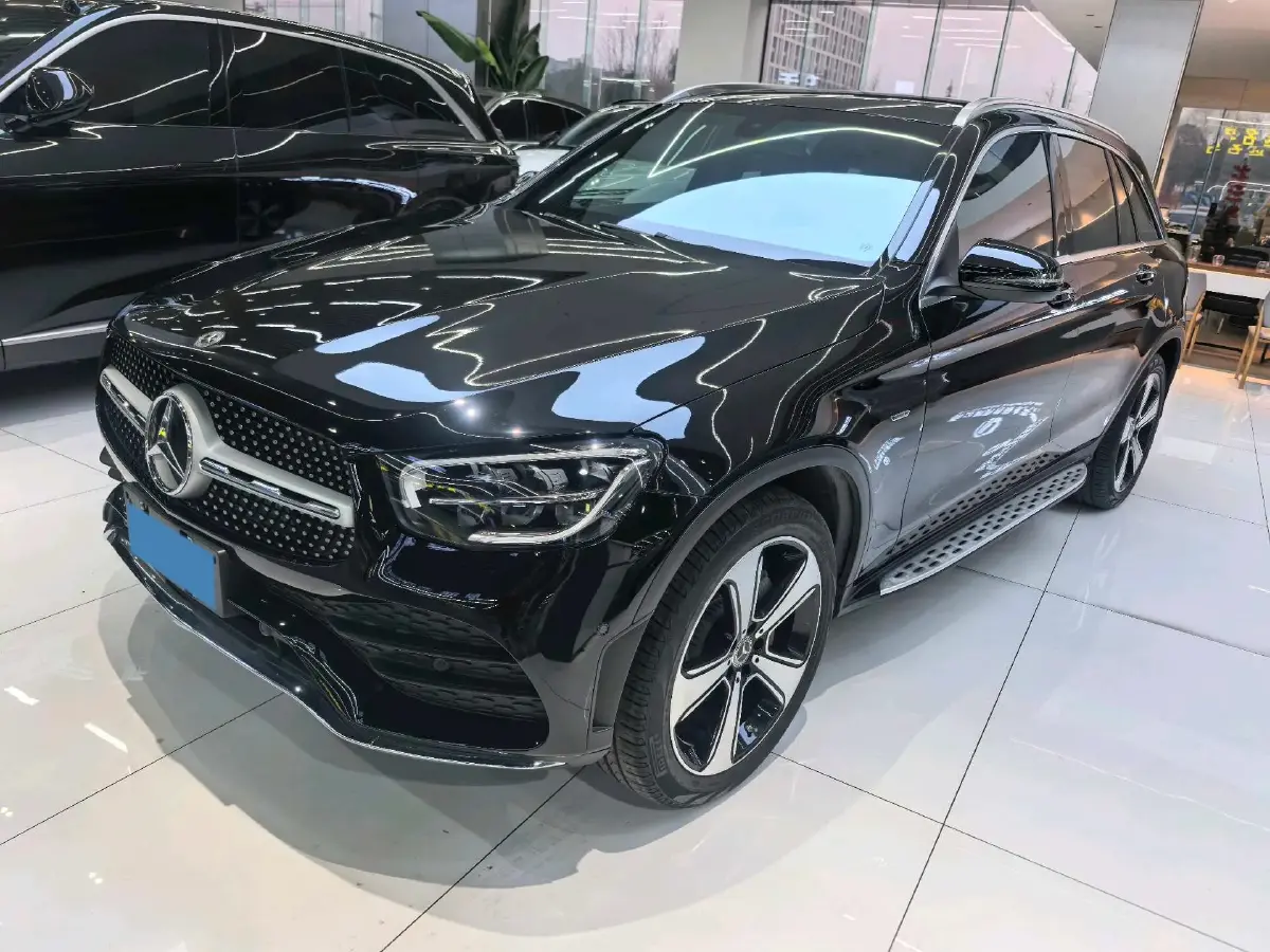 2022 Mercedes-Benz GLC Class 2.0T 258HP L4 9AT