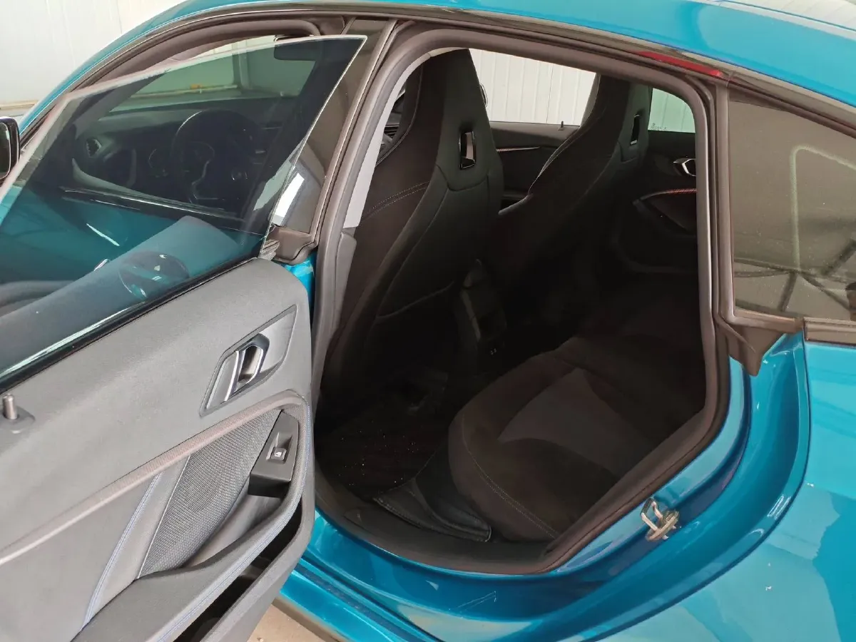 2021 BMW 2 Series 2.0T 192HP L4 7DCT,autocango,china used car exporter,china ev exporter,chinese used car exporter,chinese used ev exporter