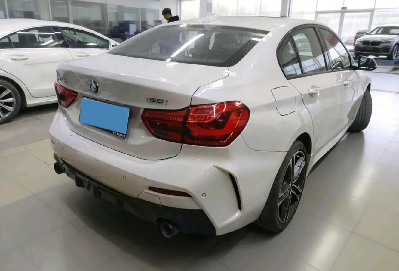 2021 BMW 1 Series 2.0T 192HP L4 7DCT,autocango,china used car exporter,china ev exporter,chinese used car exporter,chinese used ev exporter