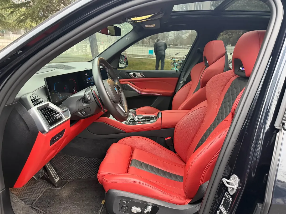 2023 BMW X5 M 4.4T 625HP V8 8AT,autocango,china used car exporter,china ev exporter,chinese used car exporter,chinese used ev exporter