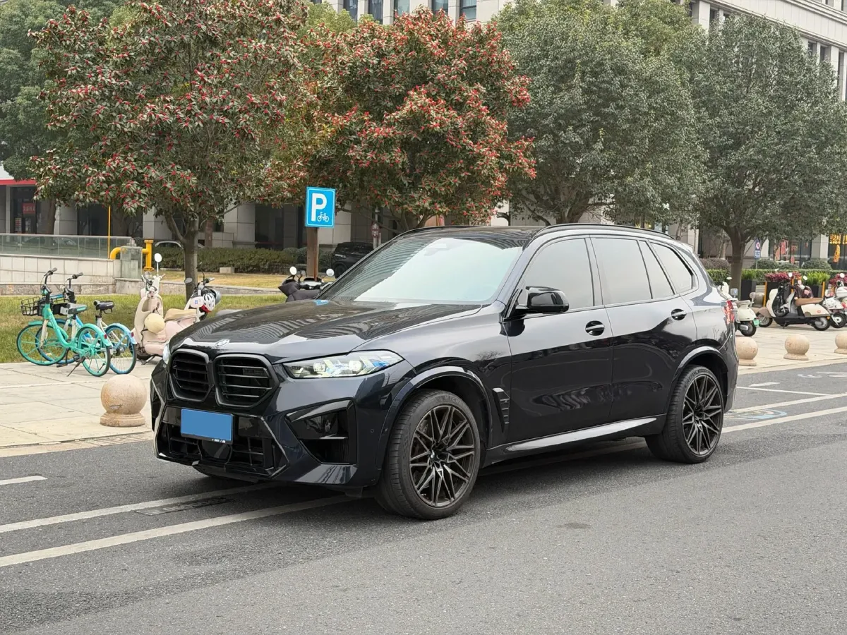 2023 BMW X5 M 4.4T 625HP V8 8AT,autocango,china used car exporter,china ev exporter,chinese used car exporter,chinese used ev exporter