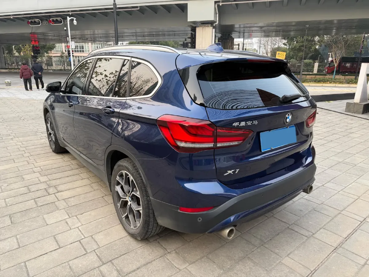 2020 BMW X1 2.0T 192HP L4 7DCT,autocango,china used car exporter,china ev exporter,chinese used car exporter,chinese used ev exporter