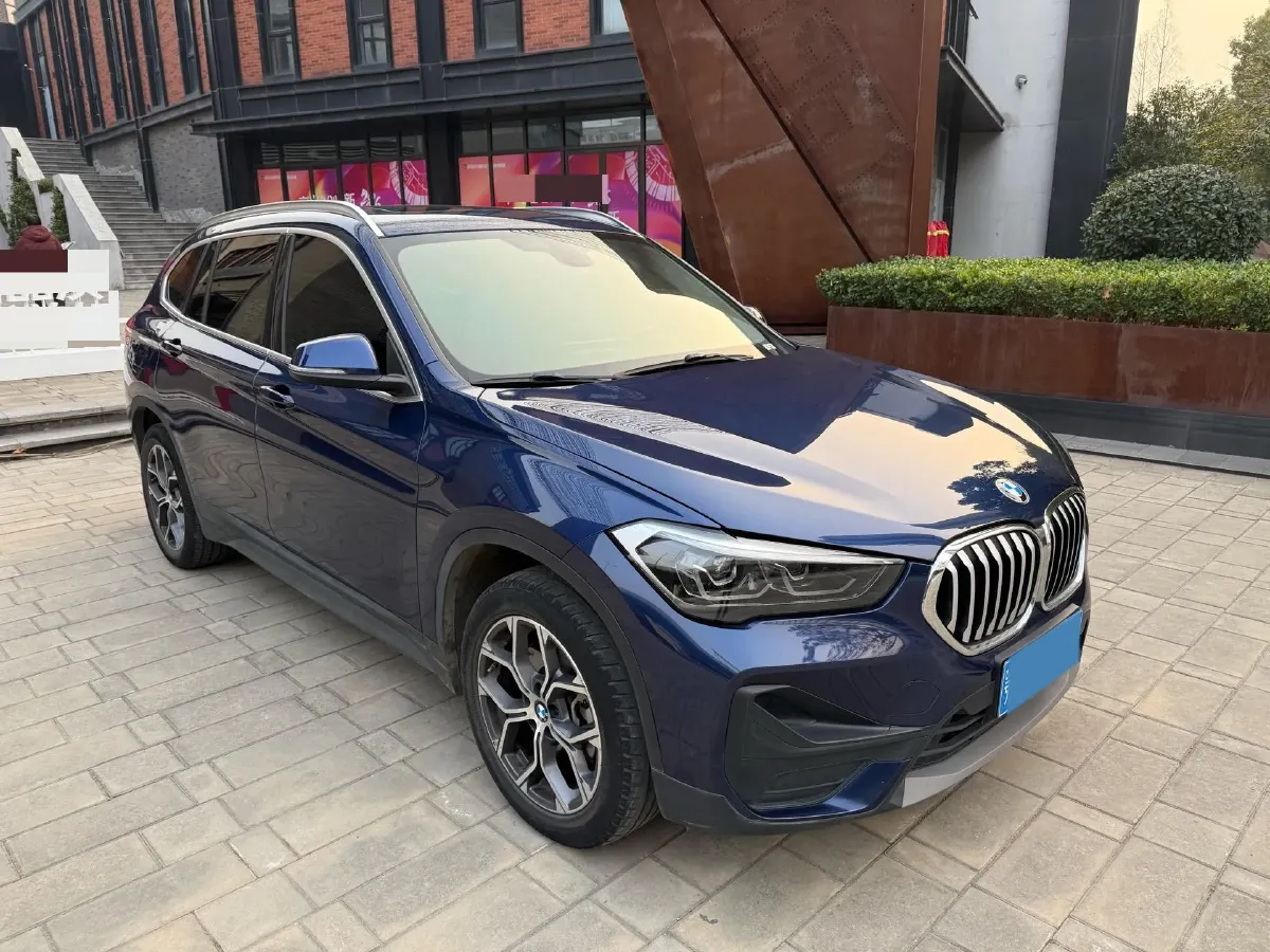 2020 BMW X1 2.0T 192HP L4 7DCT,autocango,china used car exporter,china ev exporter,chinese used car exporter,chinese used ev exporter