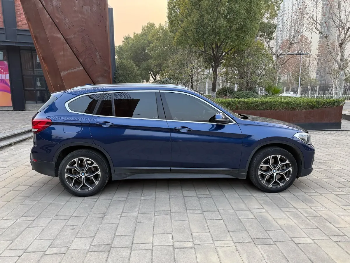 2020 BMW X1 2.0T 192HP L4 7DCT,autocango,china used car exporter,china ev exporter,chinese used car exporter,chinese used ev exporter