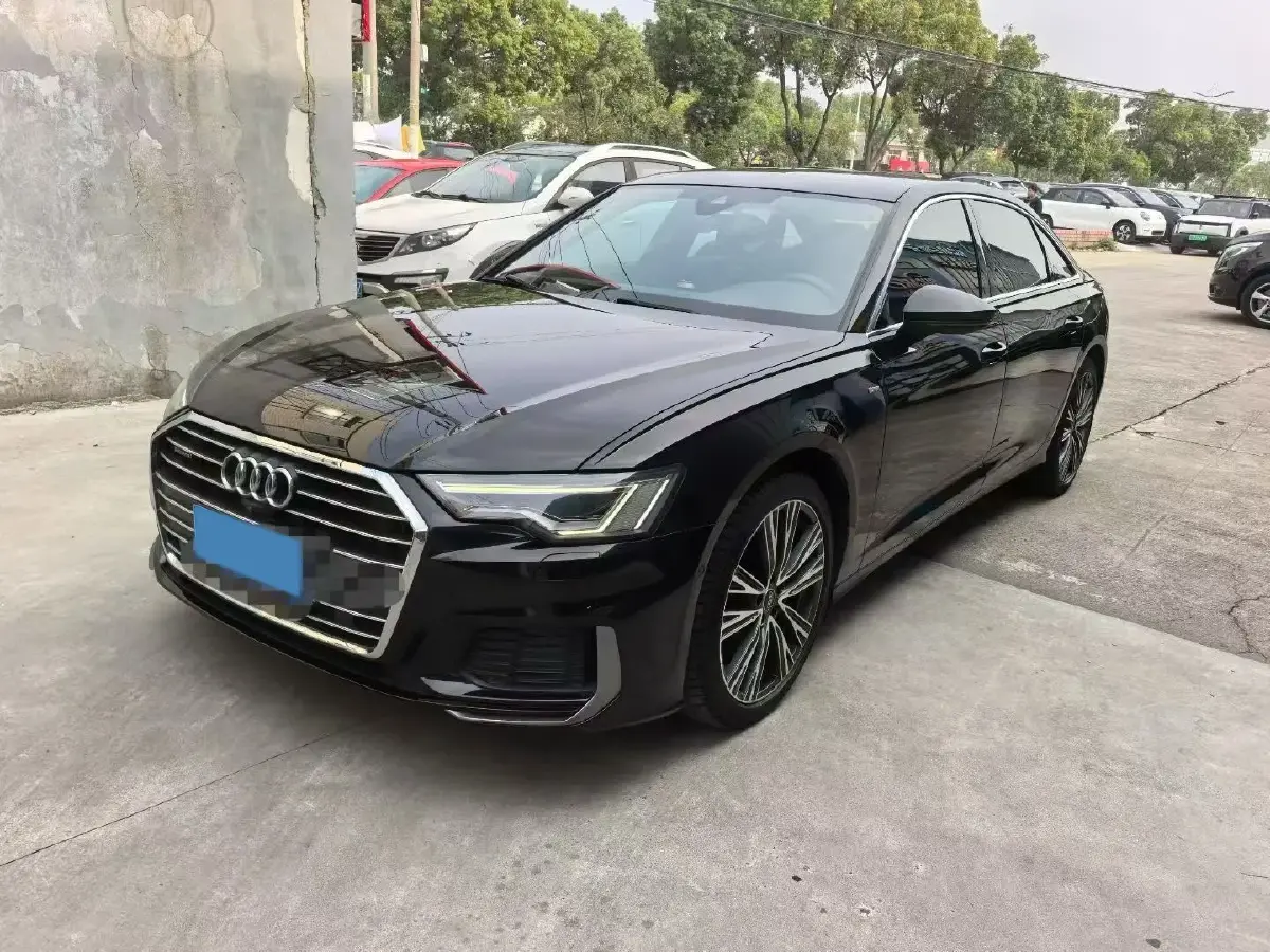 2022 Audi A6L 2.0T 224HP L4 7DCT