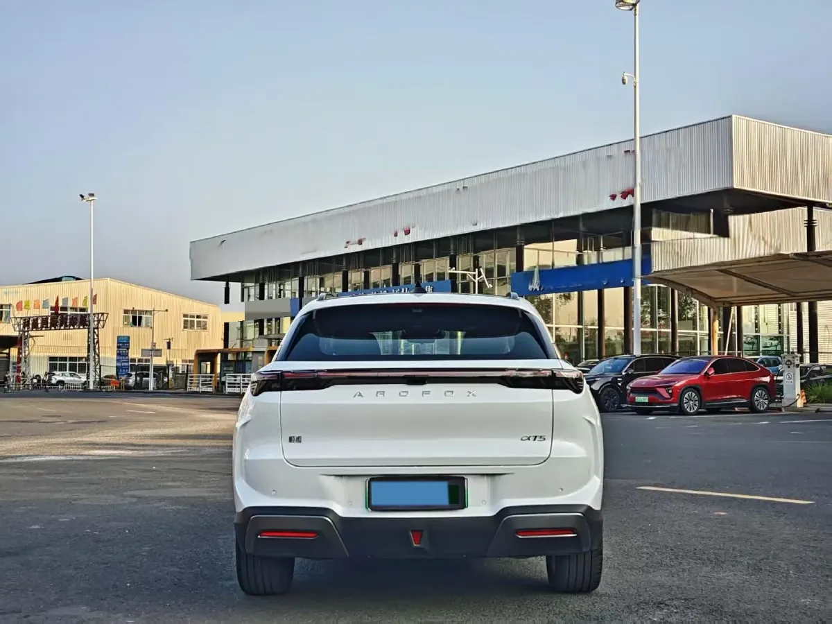 2026 ARCFOX αT5 BEV,autocango,china used car exporter,china ev exporter,chinese used car exporter,chinese used ev exporter