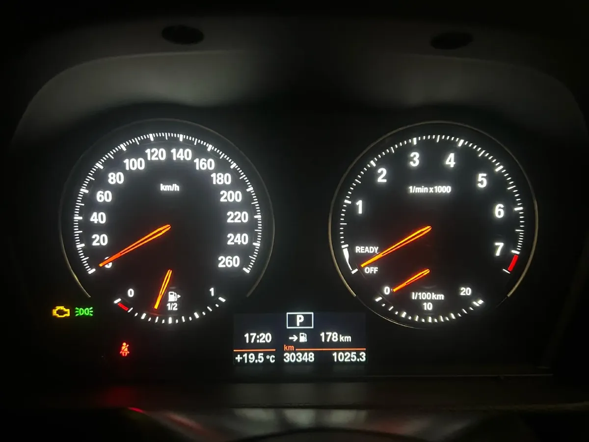 2020 BMW 1 Series 1.5T 140HP L3 7DCT,autocango,china used car exporter,china ev exporter,chinese used car exporter,chinese used ev exporter