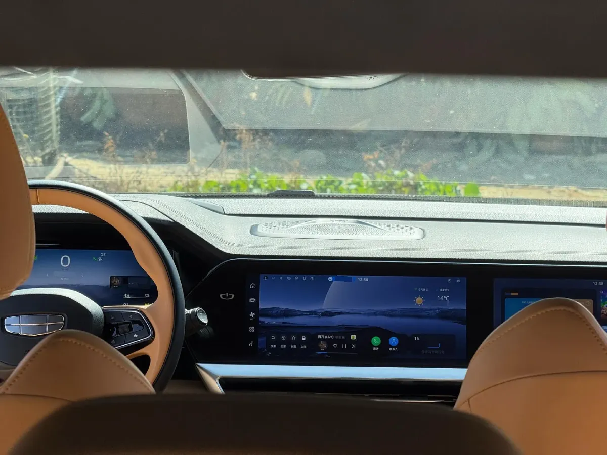 2022 Geely Monjaro 1.5T 150HP L3 3DHT PHEV 41.2KWH,autocango,china used car exporter,china ev exporter,chinese used car exporter,chinese used ev exporter