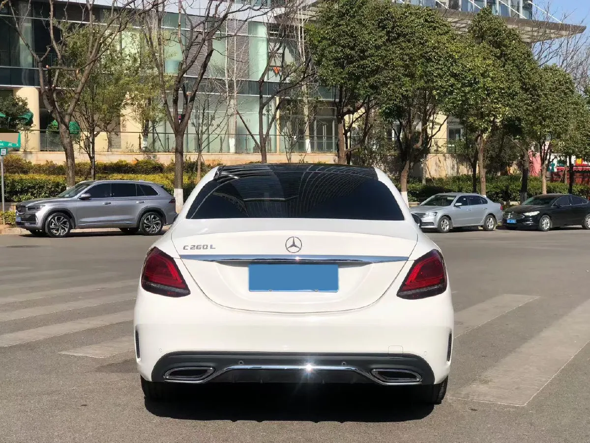 2021 Mercedes-Benz C Class 1.5T 184HP L4 9AT,autocango,china used car exporter,china ev exporter,chinese used car exporter,chinese used ev exporter